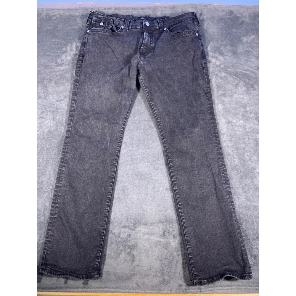 True Religion Ricky Relaxed Straight Jeans Men Size 40 Faded Black Denim US 7